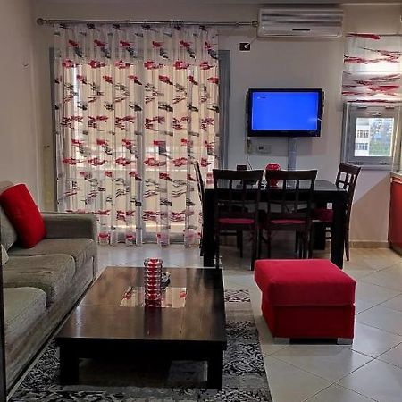 Lolu Apartment Plus Privat Parking Vlorë Buitenkant foto
