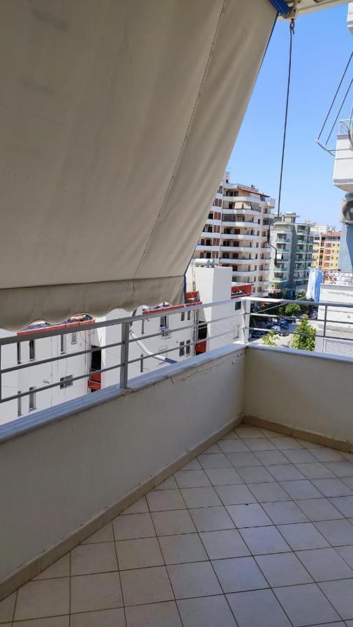 Lolu Apartment Plus Privat Parking Vlorë Buitenkant foto